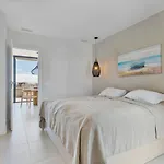 Casa Alicia Higueron With Seaviews Apartament