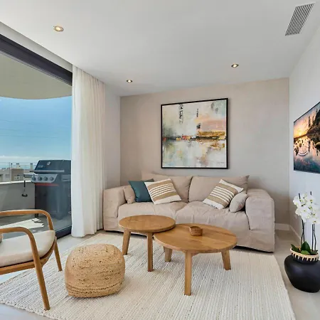 Апартаменти Casa Alicia Higueron With Seaviews *